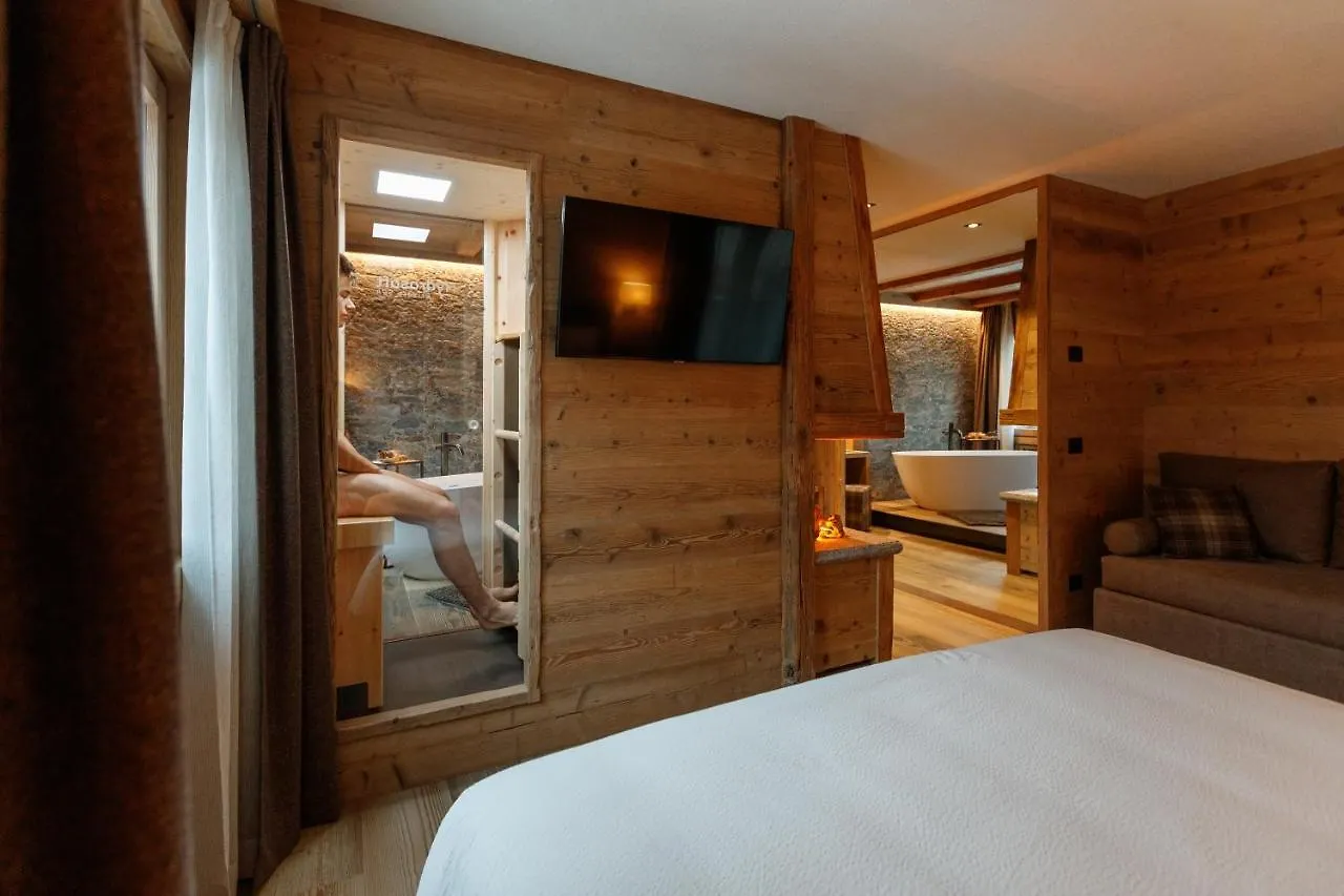 Sci Sport Rooms & Suites Bormio 3*,  Italy